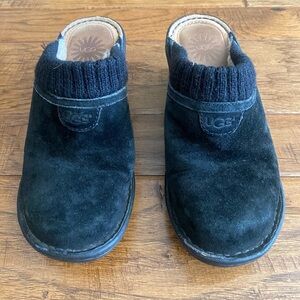 UGG Gael Shearling Lined Slip On Suede Mules Black Size 6